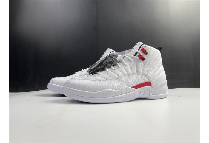 JORDAN 12 White flame red CT8013-106