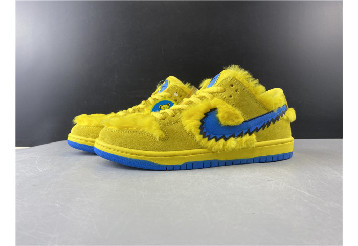 GRATEFUL DEAD X NIKE SB DUNK LOW“ YELLOW BEAR” CJ5378-700