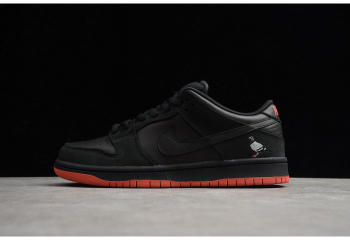 Nike Dunk SB Low “Pigeon”    883232-008