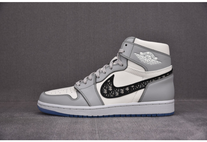 JORDAN 1 RETRO HIGH