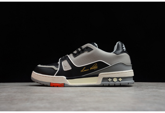 LOU VUIT SNEAKERS