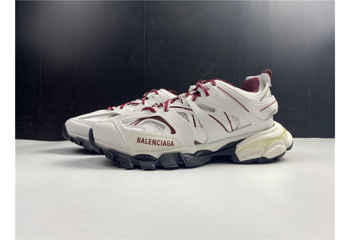 BALENGA TRACK SNEAKER 542023 W3AC1 2050
