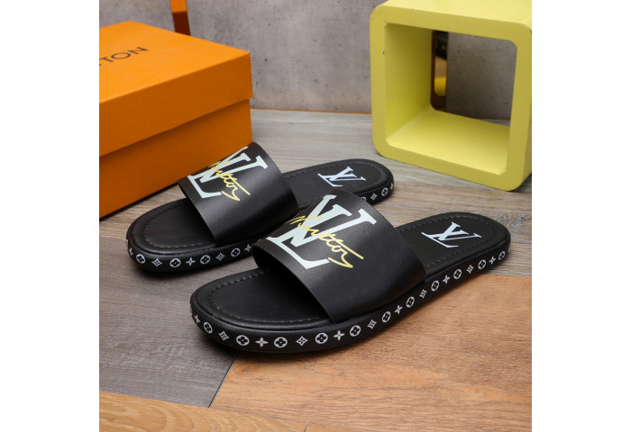 LO** VUI* SANDALS