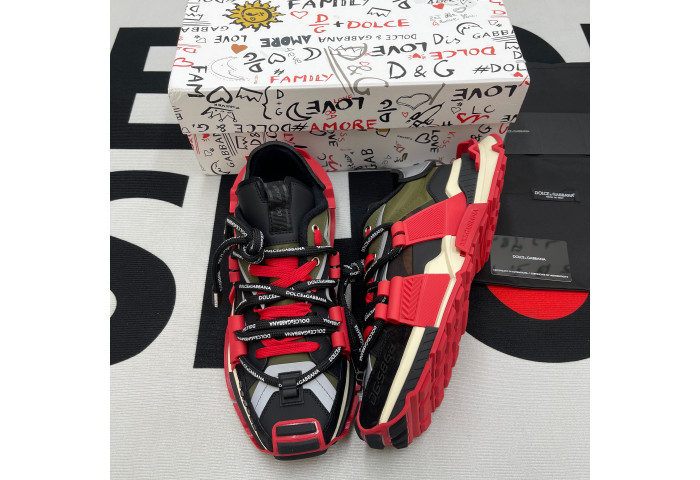 DG SNEAKER