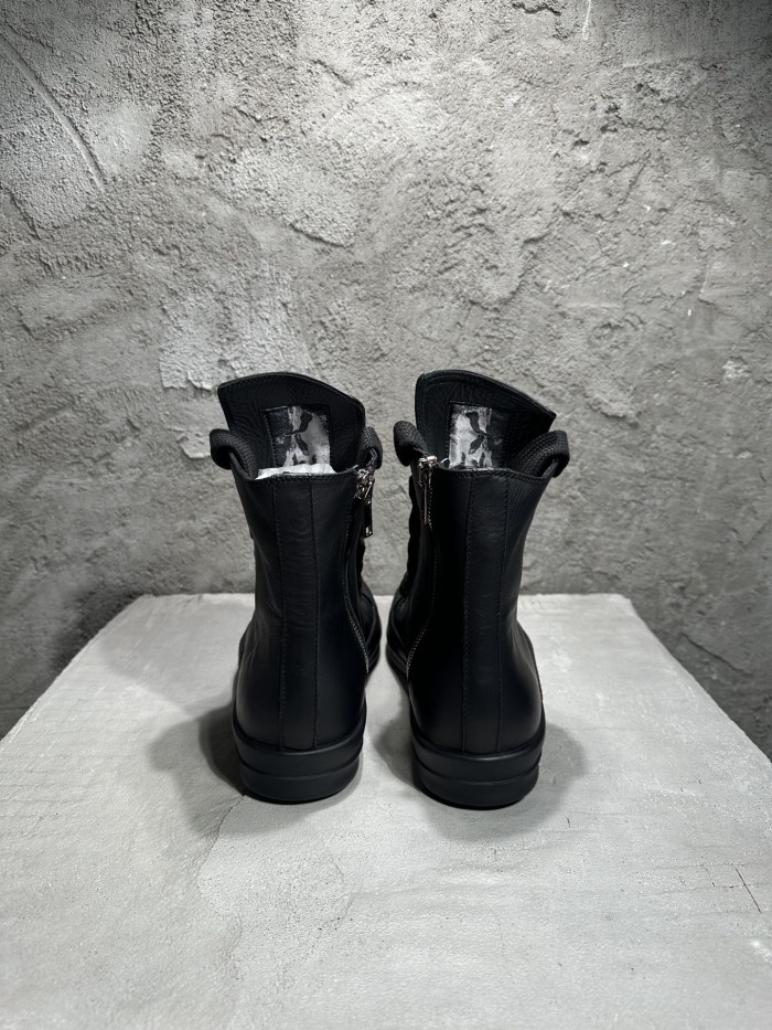 RICK OWEN.S SNEAKER