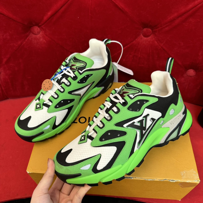 L*V SNEAKERS