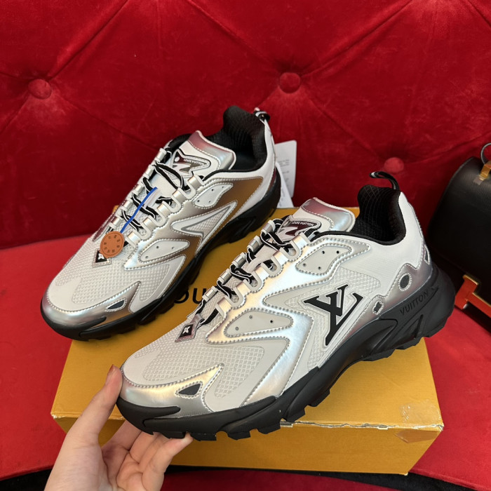 L*V SNEAKERS