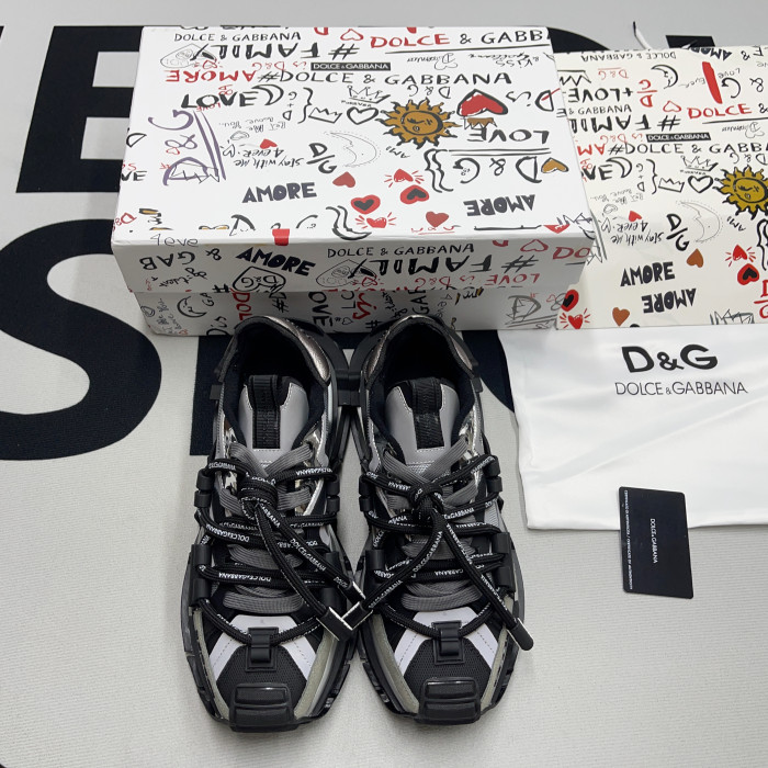 DG SNEAKER