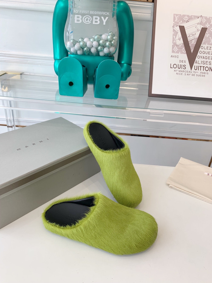 Ma*n1 FUSSBET SABOT CALF-HAIR SLIPPERS
