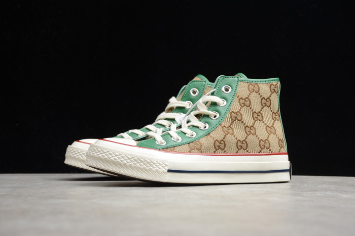 GC * CONVERSE SNEAKER