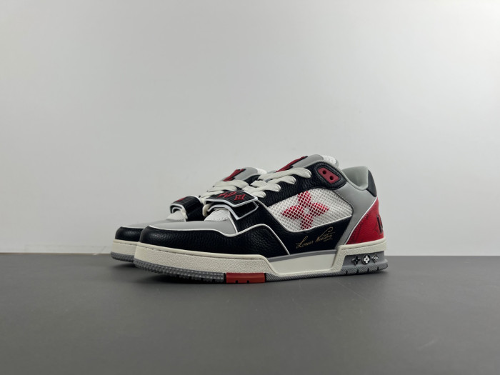 l**is V*t*n lv trainer