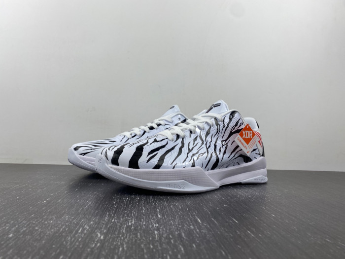 NIKE KOBE v 5  protro DB4796-004