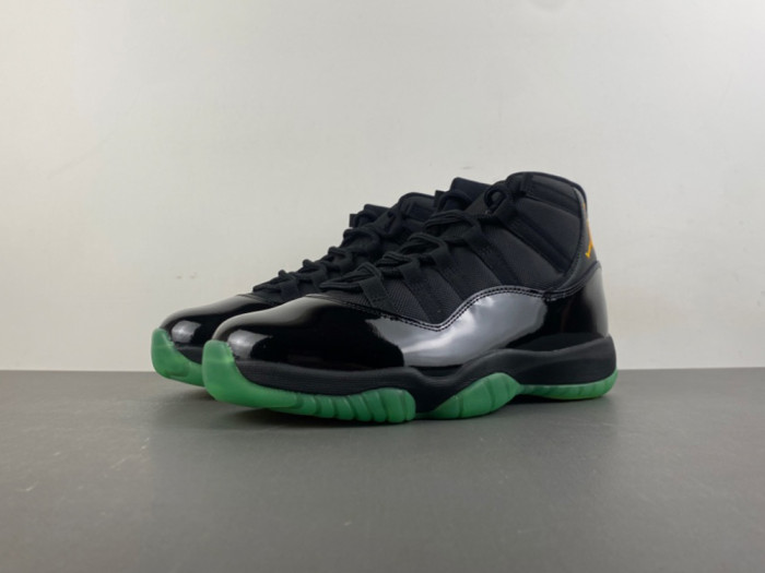 AIR JORDAN 11 RETRO CT8012-037