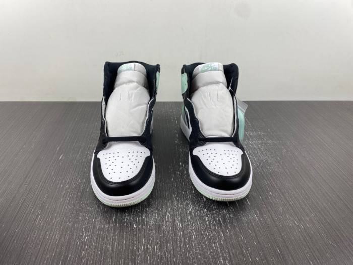 AIR JORDAN 1 RETRO HIGH OG NRG AJ1 861428-100