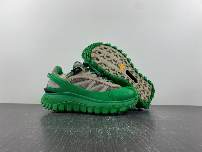 MONCLER TRAILGRIP GORE-TEX