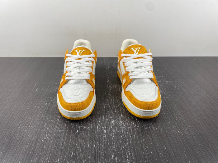 l**is V*t*n lv trainer