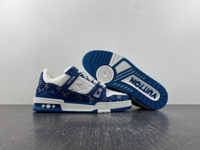 l**is V*t*n lv trainer