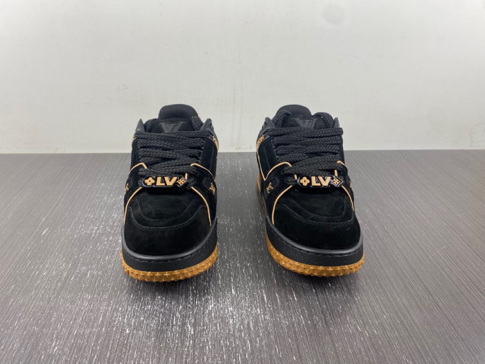 l**is V*t*n lv trainer