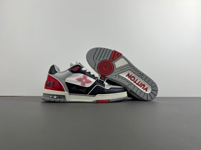 l**is V*t*n lv trainer