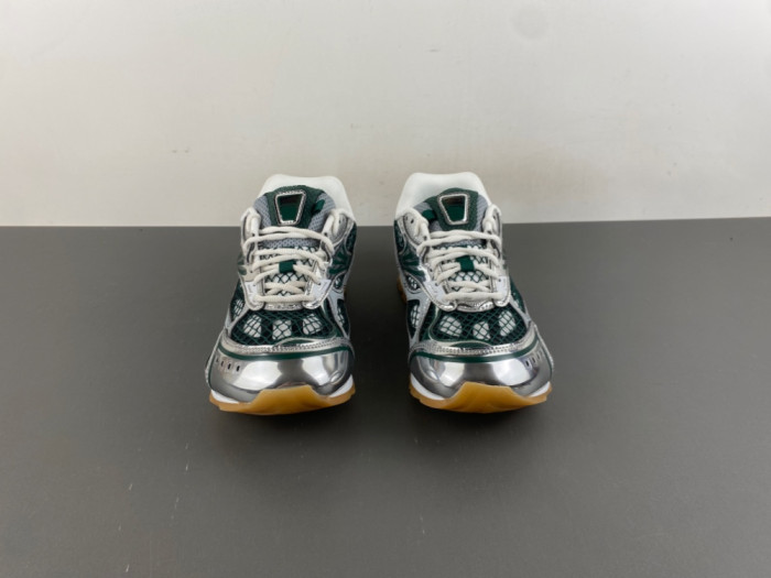 b0tt*ga Ven*ta orbit “biliard green silver”