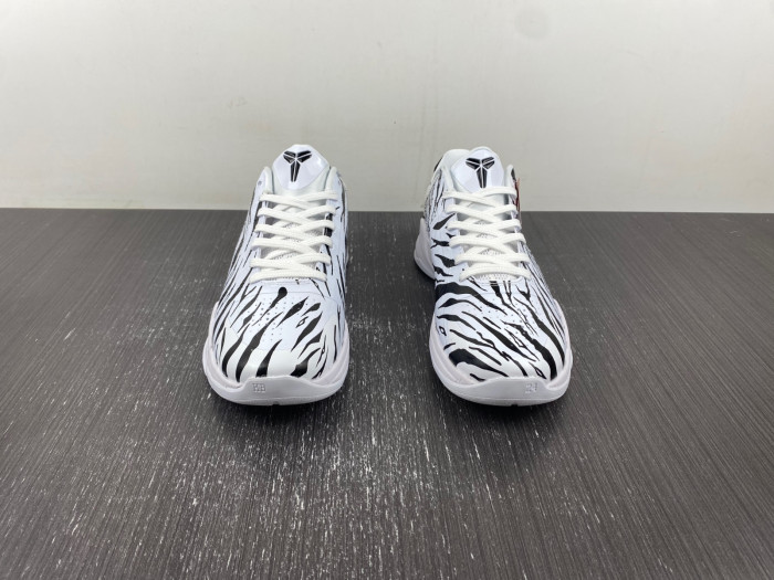 NIKE KOBE v 5  protro DB4796-004
