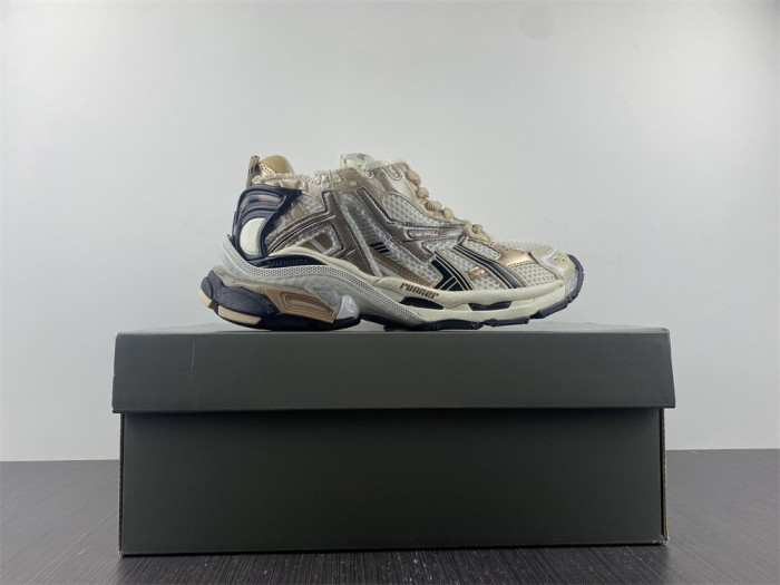 Ba*len*cia*ga runner white blue red 677403-w3rn1-1125