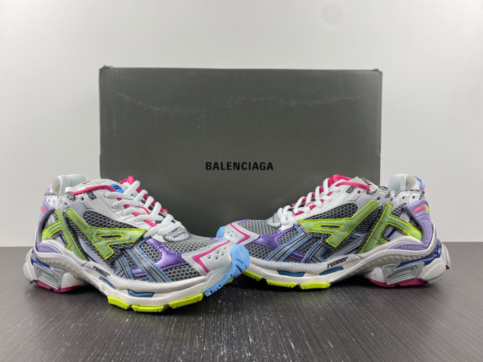 Ba*len*cia*ga runner 677403 w3rh5 0308