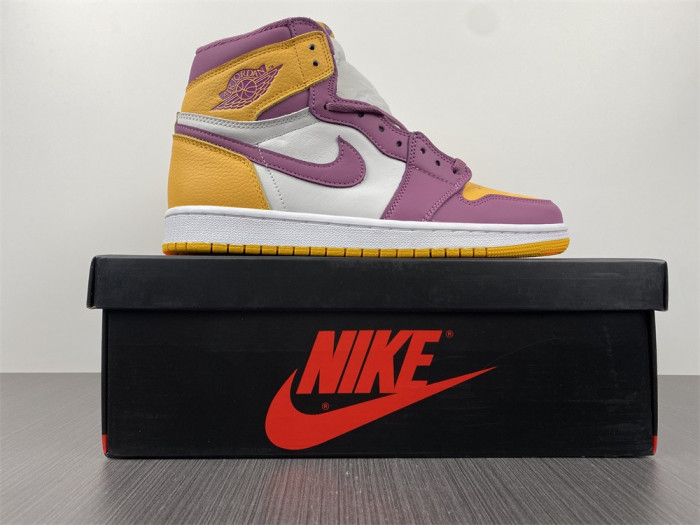Air Jordan 1 High OG “Brotherhood”