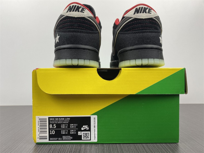 Nike SB Dunk Low LPL League of Legends  DO2327-011