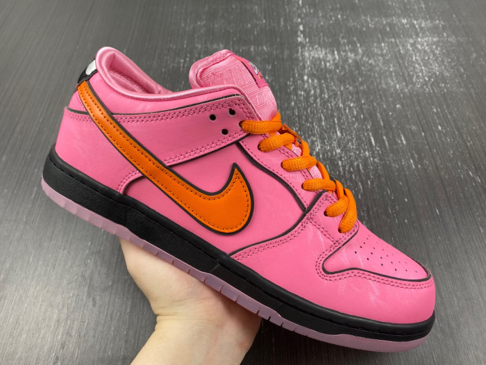 Nike SB Dunk Low “Blossom” FD2631-600