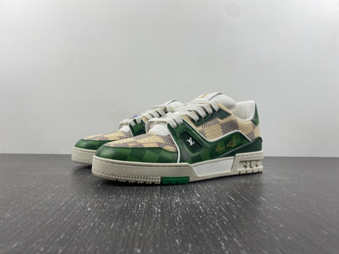 LV ARCH LIGHT SNEAKER