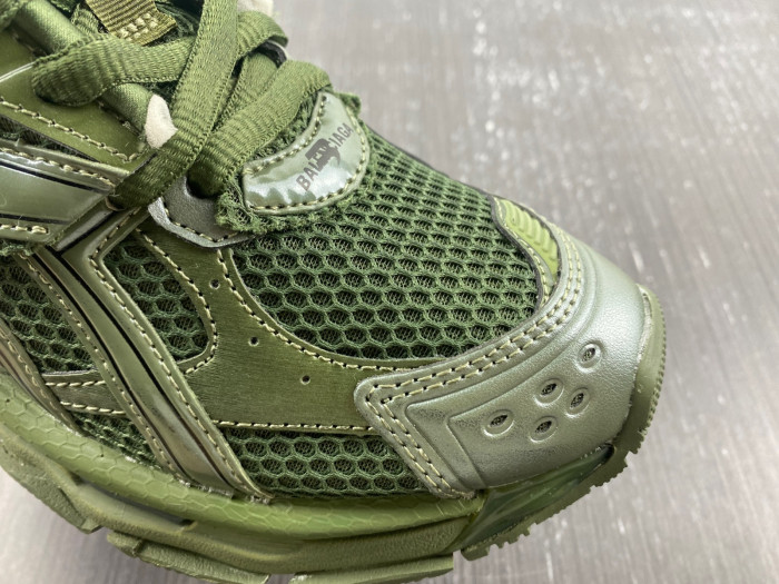 Ba*len*cia*ga runner sneaker