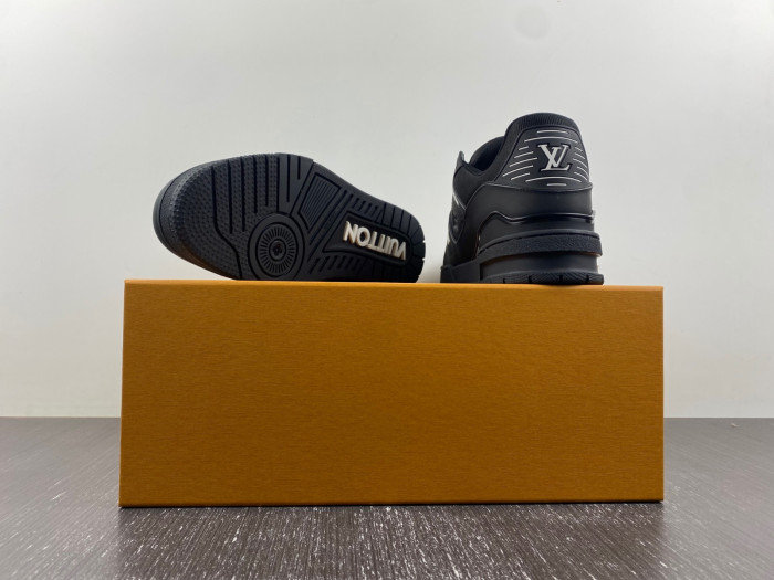 l**is V*t*n trainer all black embossing