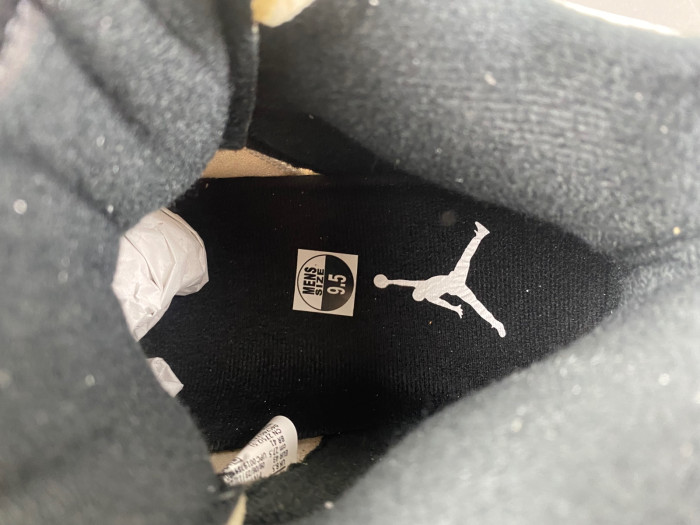 AIR JORDAN 5 RETRO