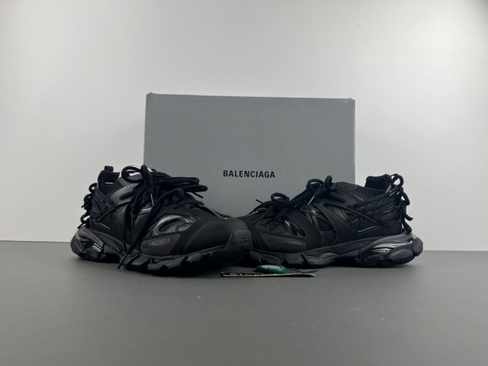 Ba*len*cia*ga runner 786281-w3co1-1000