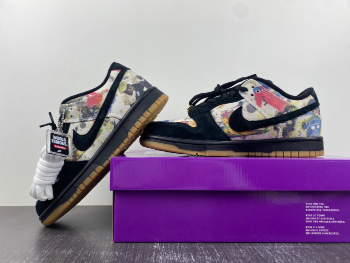 Dunk SB Svp*me × Nike Dunk Low “Rammellzee” FD8778-001