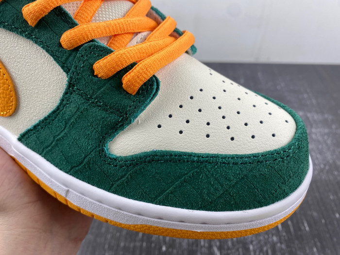 5K1 Nike SB Dunk Low Pro 304292-383