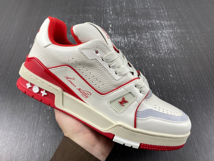 l**is V*t*n lv trainer