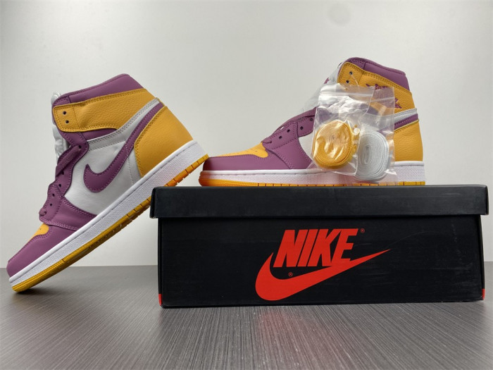 Air Jordan 1 High OG “Brotherhood”