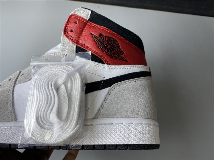 Jordan 1 Retro High Light Smoke Grey 555088-126