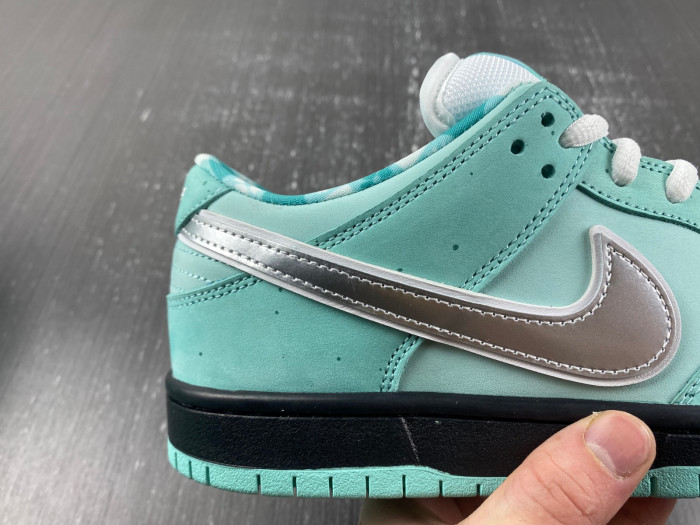Nike SB Dunk Low BV1310-402