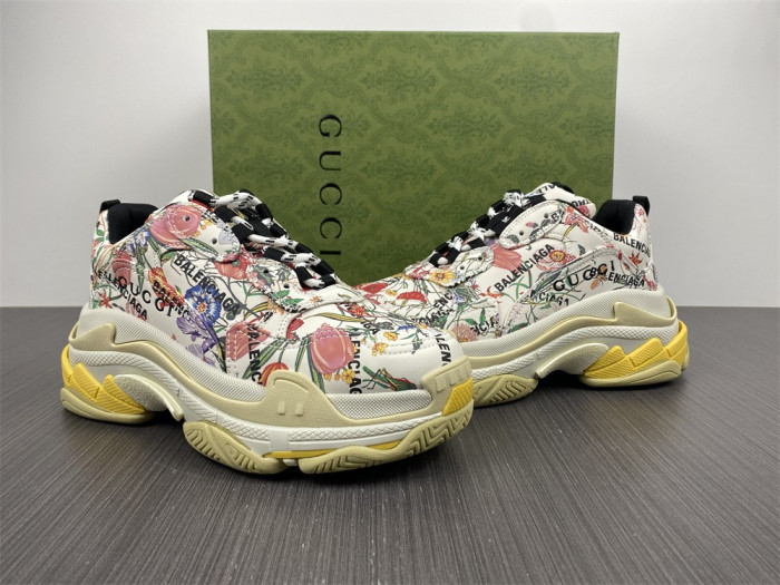 gc x Ba*len*cia*ga sneaker 677195ul110 8461