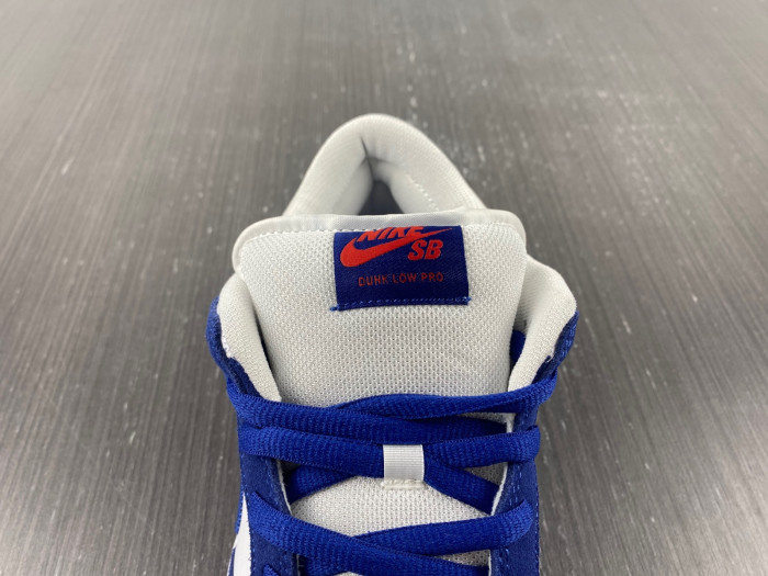 Nike SB Dunk Low Los Angeles Dodgers  DO9395-400
