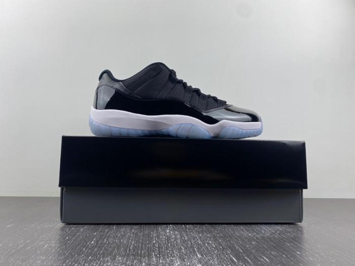 Air Jordan 11 “Space Jam" FV5104-004