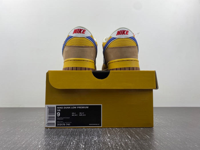 NIKE Dunk Low ” Newcastle Brown Ale ” 313170 741