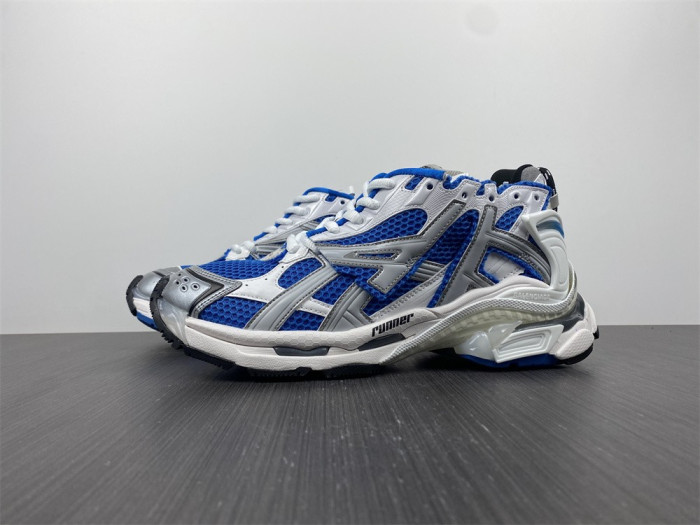 Ba*len*cia*ga runner sneaker