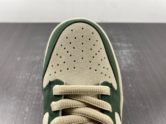 Nike Dunk Low Pro SB 