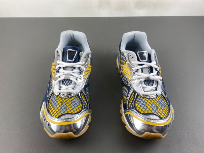 B0tt*ga Ven*ta ORBIT SNEAKER
