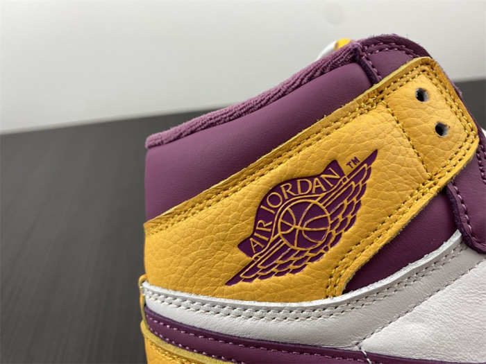 Air Jordan 1 High OG “Brotherhood”