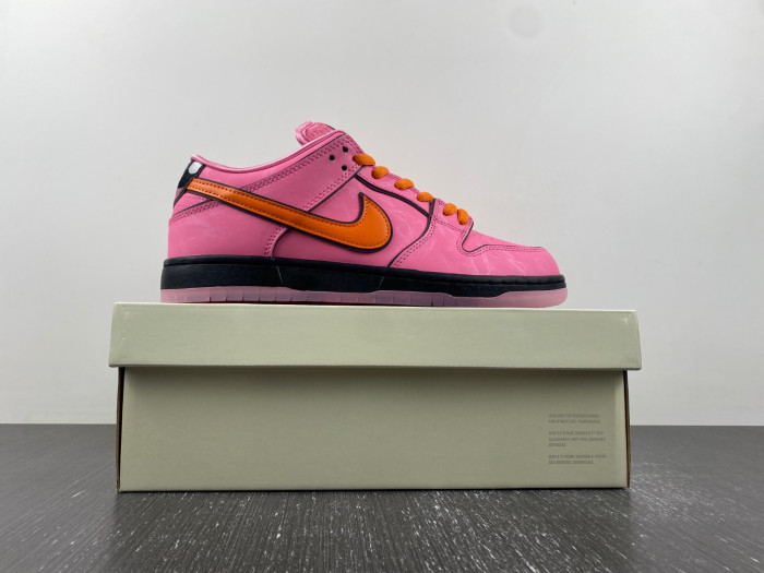 Nike SB Dunk Low “Blossom” FD2631-600